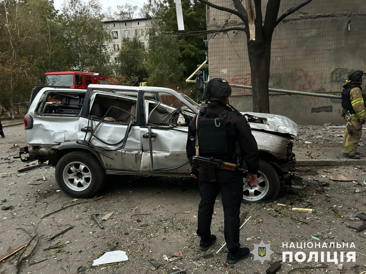 10 бомб за добу росіяни скинули на Донеччину: одна людина загинула, 11 поранені