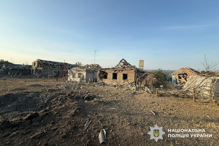 Троє цивільних загинули, 11 зазнали поранень внаслідок російських атак на Донеччині 12 вересня