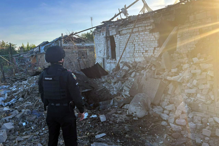 2 загиблих і 9 поранених: про наслідки обстрілів 16 травня повідомила поліція Донеччини