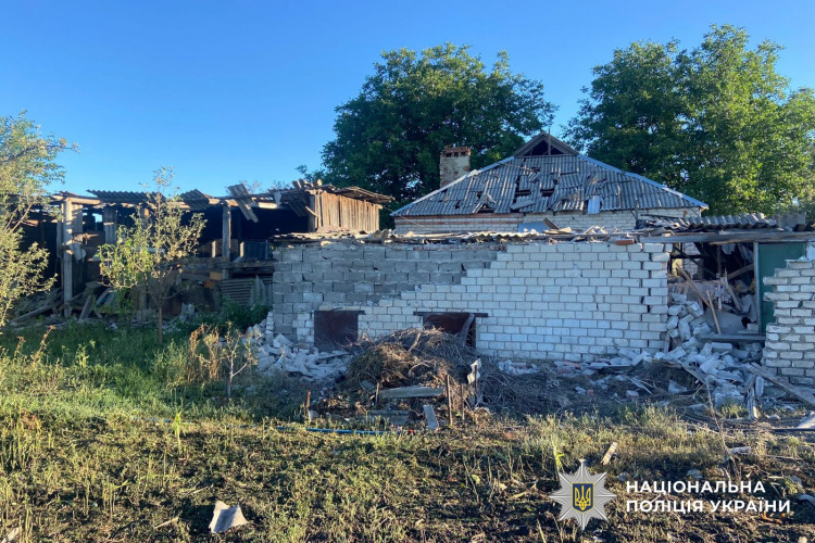 За добу росіяни обстріляли 10 населених пунктів Донеччини, вбили двох та поранили 17 цивільних