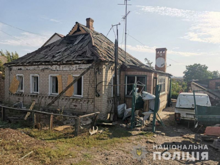 Росія обстріляла 13 населених пунктів Донеччини