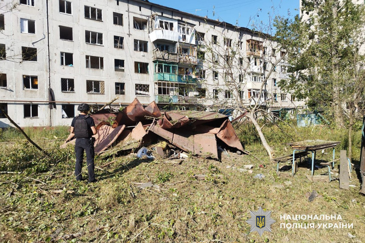 Встановлено інформацію про 4 загиблих в Покровську: поліція – про наслідки обстрілів Донеччини
