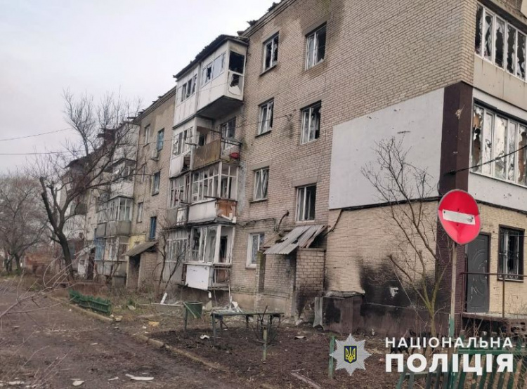 Поліція Донеччини фіксує наслідки російських атак на 10 населених пунктів