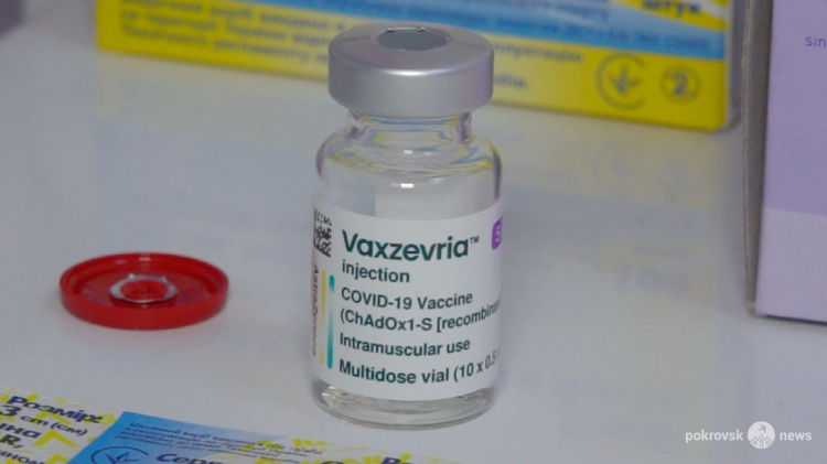 Время спада – самое оптимальное для вакцинации. В Покровске продолжают прививать от COVID-19