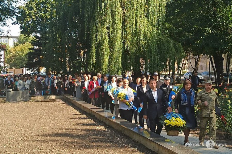 В Покровске торжественно отметили 78-ю годовщину освобождения Донбасса