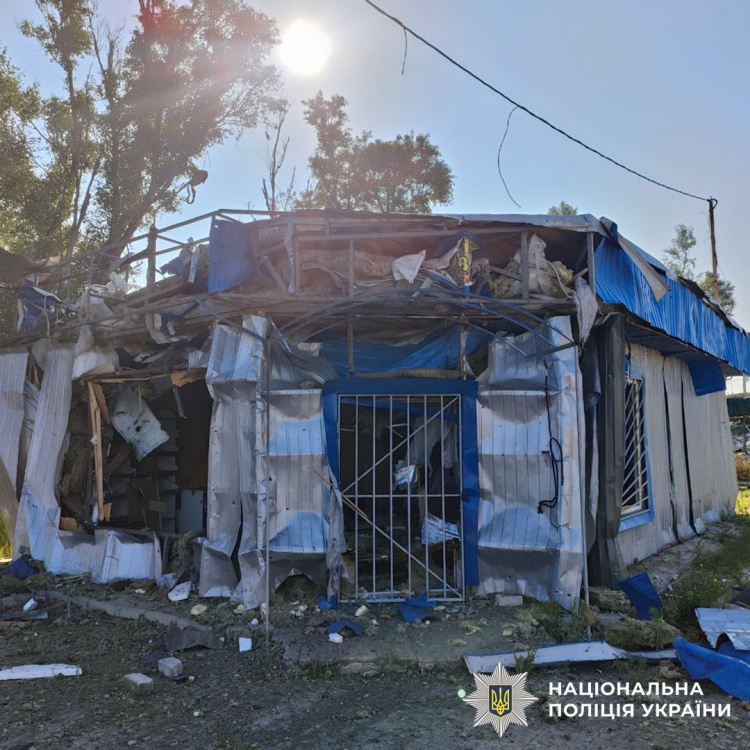 13 населених пунктів Донеччини обстріляв ворог 4 липня, вбив двох цивільних