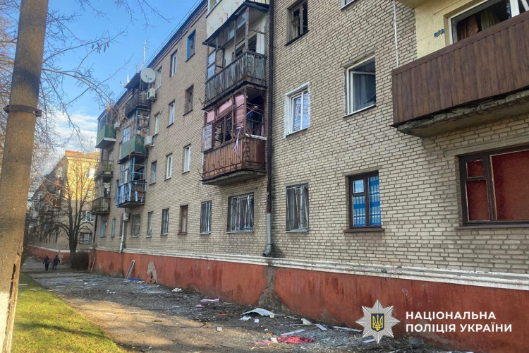 За добу ворог обстріляв 9 населених пунктів Донеччини: попередньо без постраждалих