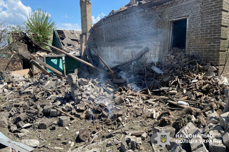 Одна людина загинула, четверо зазнали поранень на Донеччині внаслідок обстрілів 12 травня