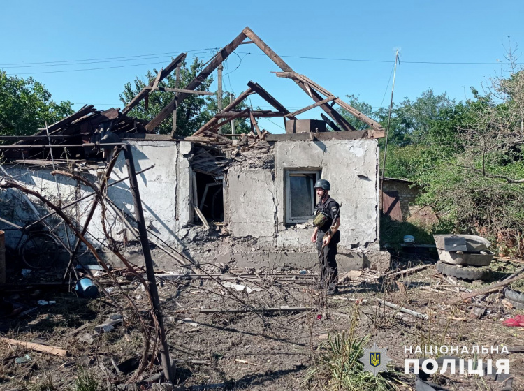 Селидове знову потрапило під ворожий вогонь: наслідки обстрілів Донеччини за минулу добу