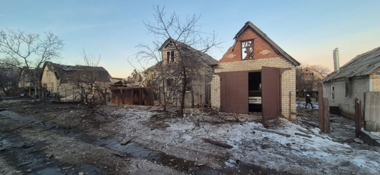 Троє людей поранено через російські атаки на Донеччині 27 лютого