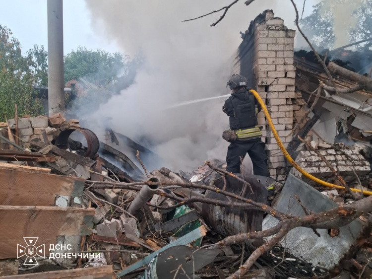 Троє людей загинуло, 11 поранені: 13 населених пунктів Донеччини були під обстрілами 14 вересня