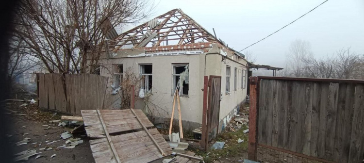 Про чотирьох поранених на Донеччині 28 листопада повідомляє поліція