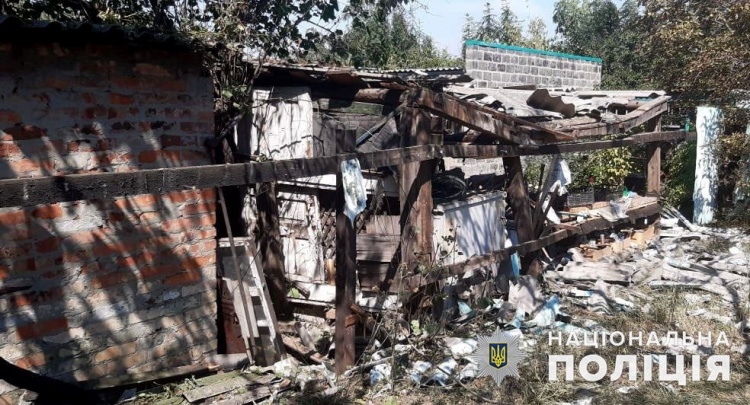 На Донеччині внаслідок російських обстрілів вбита людина, пошкоджені будинки, підстанція та газогін