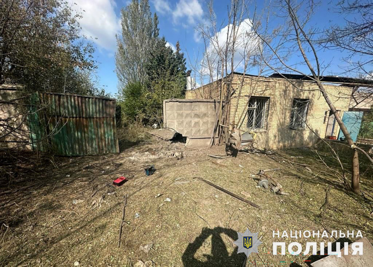 За добу російські війська обстріляли 14 населених пунктів Донеччини, вбили людину