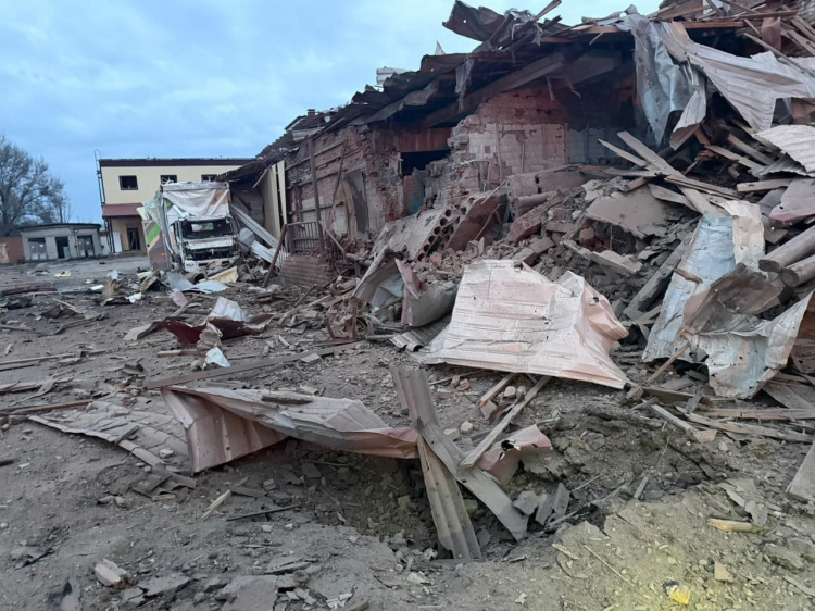 П’ятеро людей загинули, 14 – поранені внаслідок російських ударів по Донеччині 20 березня