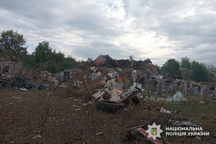 Одна людина загинула, 9 зазнали поранень внаслідок ворожих обстрілів Донеччини 5 серпня