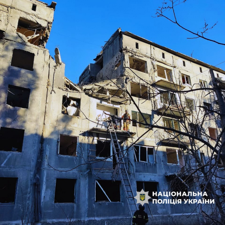 У Добропіллі ворожі обстріли пошкодили пологове відділення