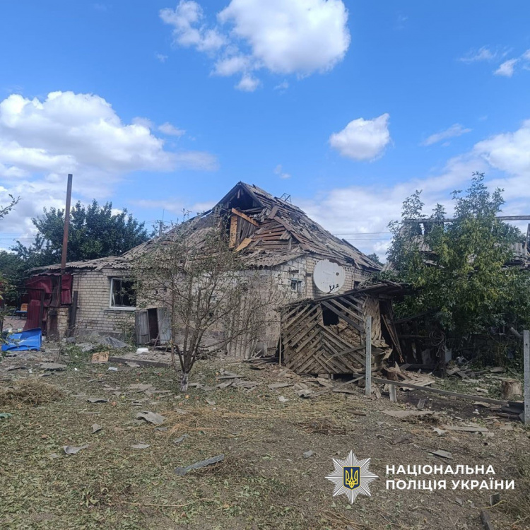 Двоє загиблих та семеро поранених внаслідок атак на Донеччину 14 серпня