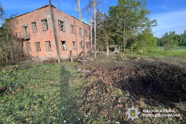 Одна людина загинула, четверо дістали поранення внаслідок російських атак на Донеччині
