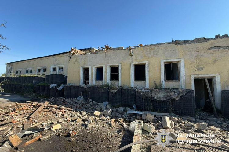 Троє людей зазнали поранень через російські атаки по Донеччині 27 червня