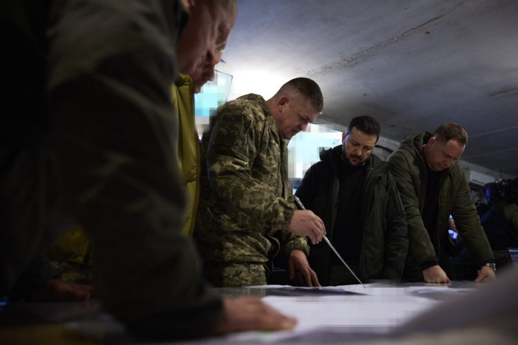 Президент відвідав Покровськ і привітав військових із Днем сержанта