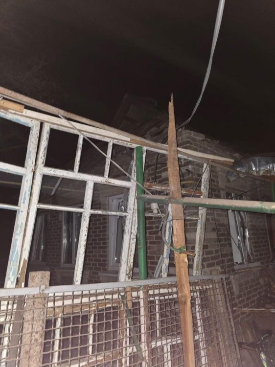 Унаслідок обстрілів Донеччини 6 квітня одна людина загинула, 10 поранені