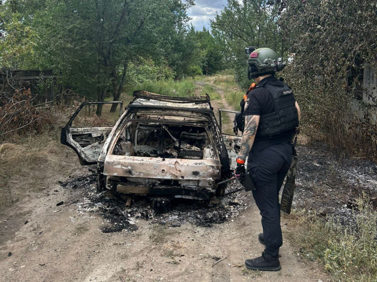 Двоє загиблих та семеро поранених внаслідок атак на Донеччину 14 серпня