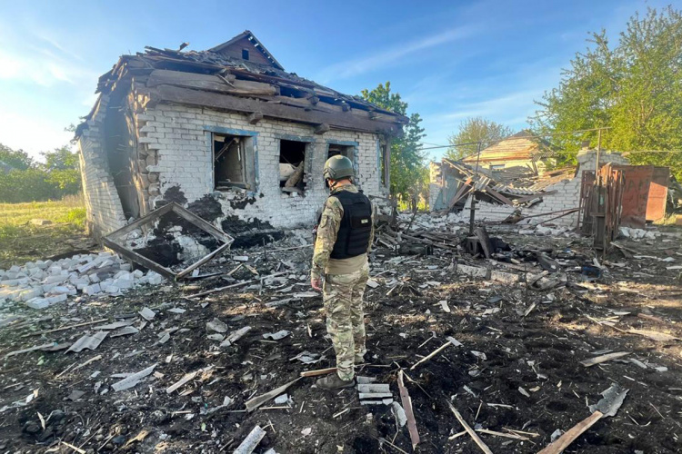 2 загиблих і 9 поранених: про наслідки обстрілів 16 травня повідомила поліція Донеччини