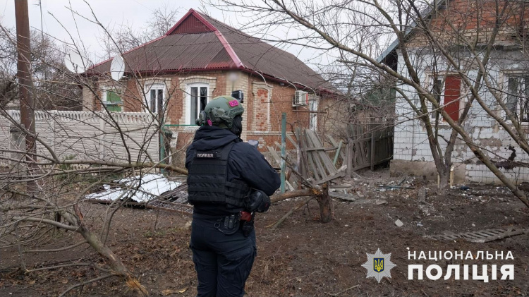 Загибла - в приватному секторі, поранена - в мікрорайоні: у Покровській МВА повідомили про обстріли 10 січня