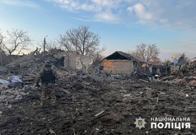 7 цивільних загинуло, двоє поранені на Донеччині внаслідок обстрілів за минулу добу