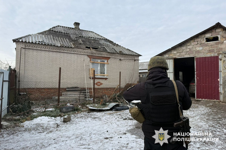 2 лютого під ворожим вогнем були 10 населених пунктів Донеччини: є загиблий і поранений