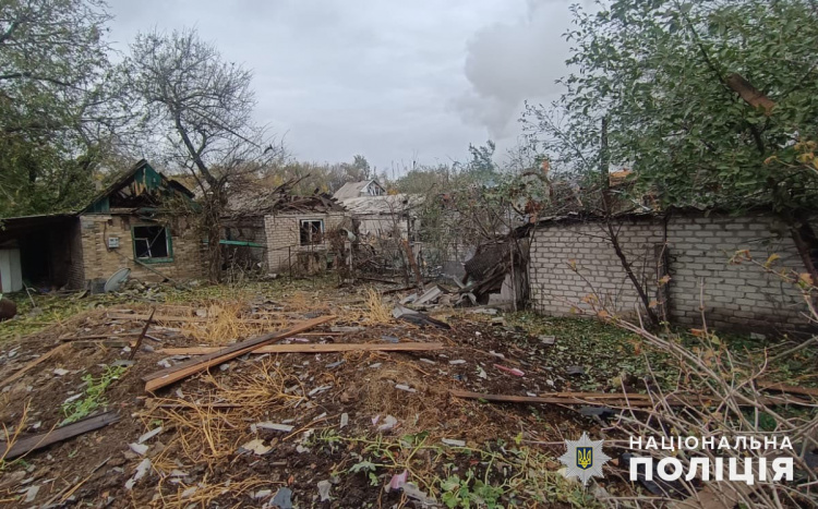 У поліції повідомили, чим окупанти вчора обстріляли Покровськ