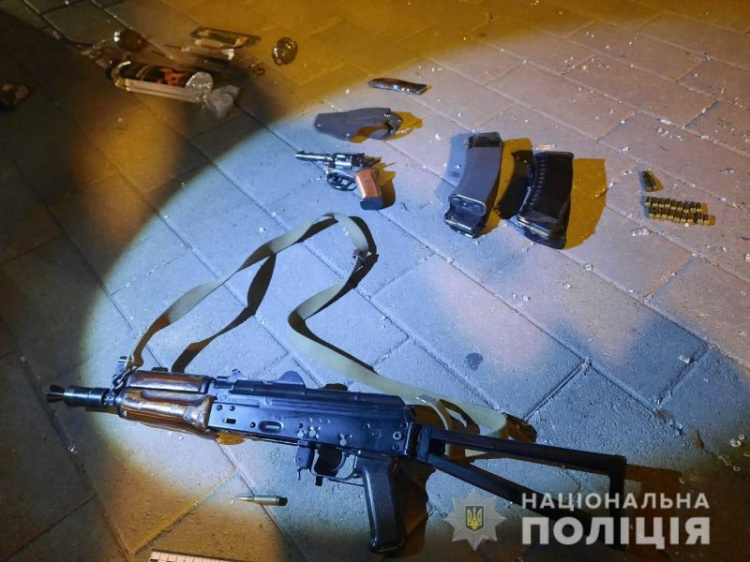 Террорист в Луцке задержан, заложники – освобождены