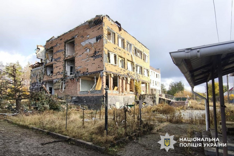 Двоє людей поранені за добу внаслідок російських атак на Донеччині
