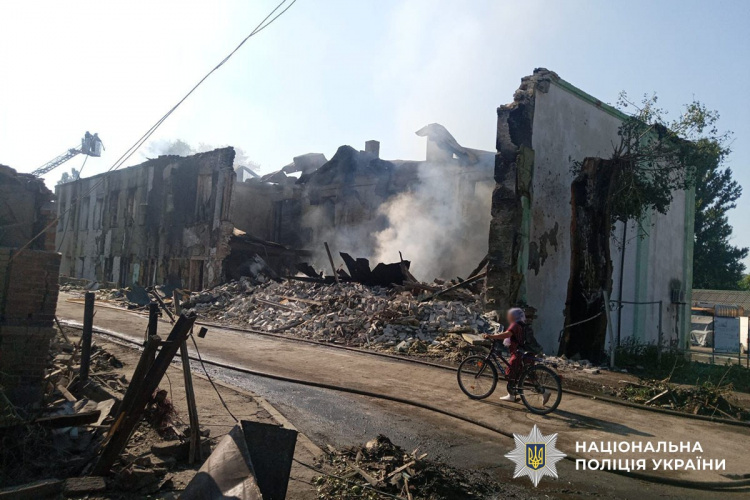 Три людини загинули, 10 поранені на Донеччині за добу внаслідок обстрілів
