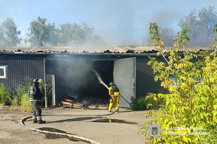Ворог за добу атакував 5 населених пунктів Донеччини – поранено чотирьох людей