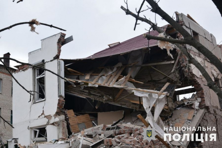 За добу поліція зафіксувала 28 ворожих атак у 12 населених пунктах Донеччини