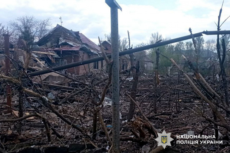 За добу на Донеччині росіяни вбили двох та поранили 9 цивільних