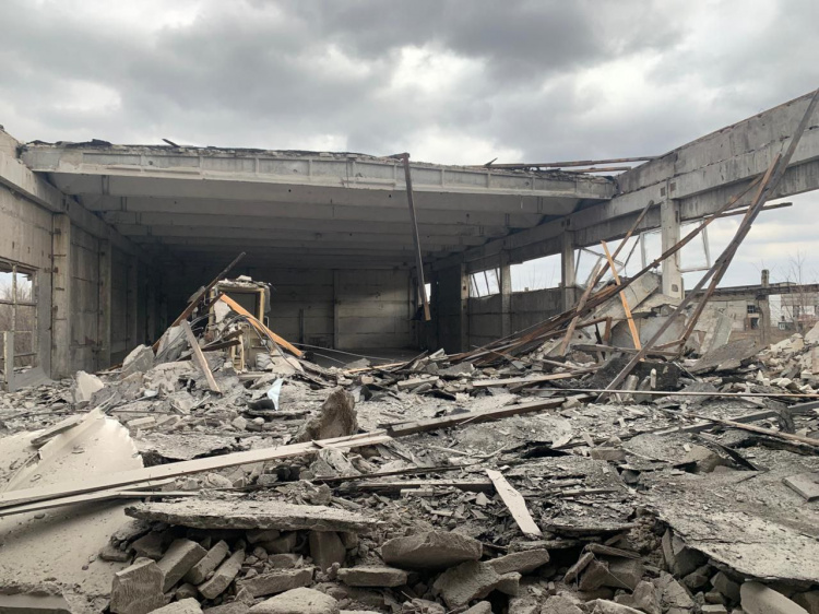 Одна людина загинула, четверо зазнали поранень через російські атаки на Донеччині 18 листопада