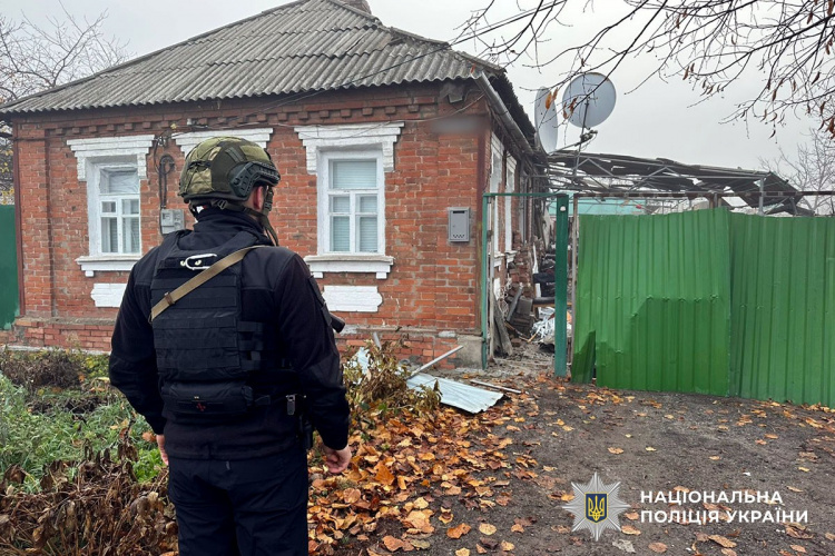 За добу окупанти обстріляли 11 населених пунктів Донечини, поранили 10 цивільних