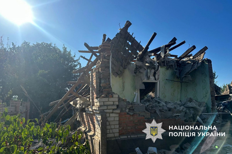 За добу окупанти обстріляли 14 населених пунктів Донеччини: вбили людину, ще 14 поранили