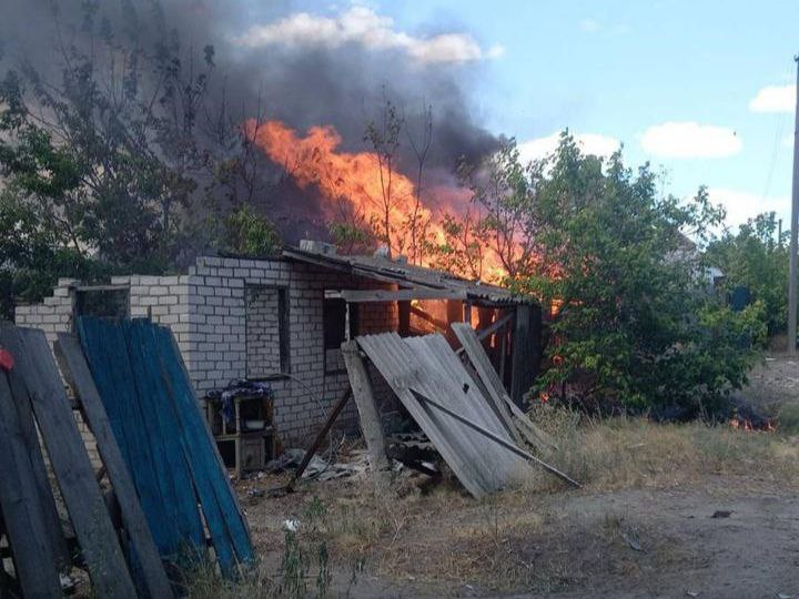 Стало відомо про пошкодження Покровської громади внаслідок обстрілів минулої доби