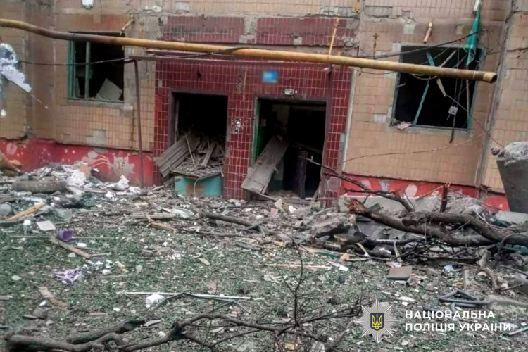 На Донеччині троє цивільних загинуло, 9 поранено за добу внаслідок обстрілів