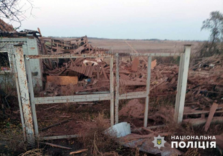 За добу росіяни обстріляли 13 населених пунктів Донеччини, вбили та поранили мирних жителів