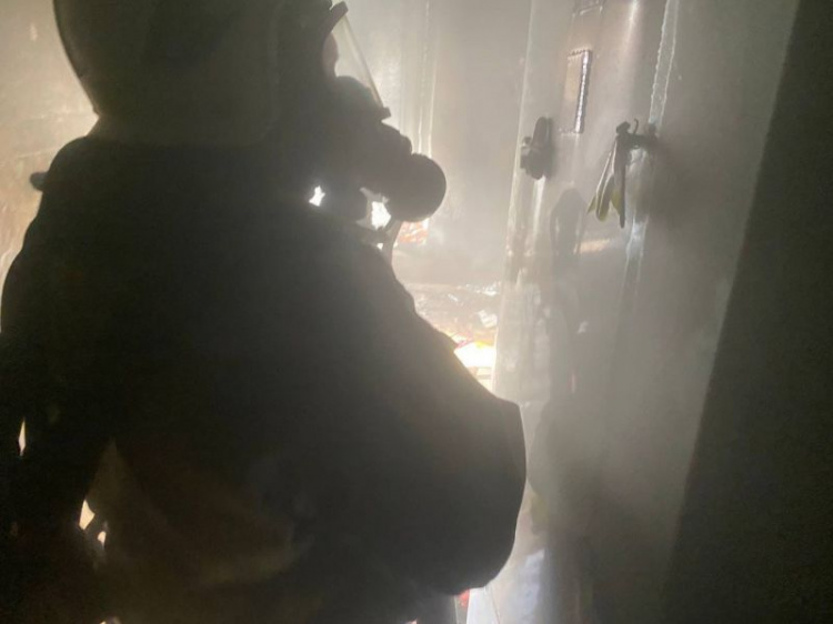 На пожежі в Білицькому врятовано жінку
