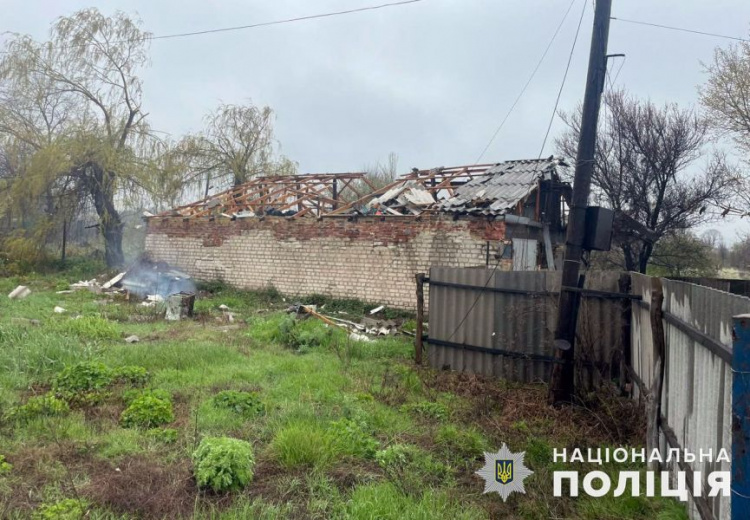 За добу ворог обстріляв 8 населених пунктів Донеччини