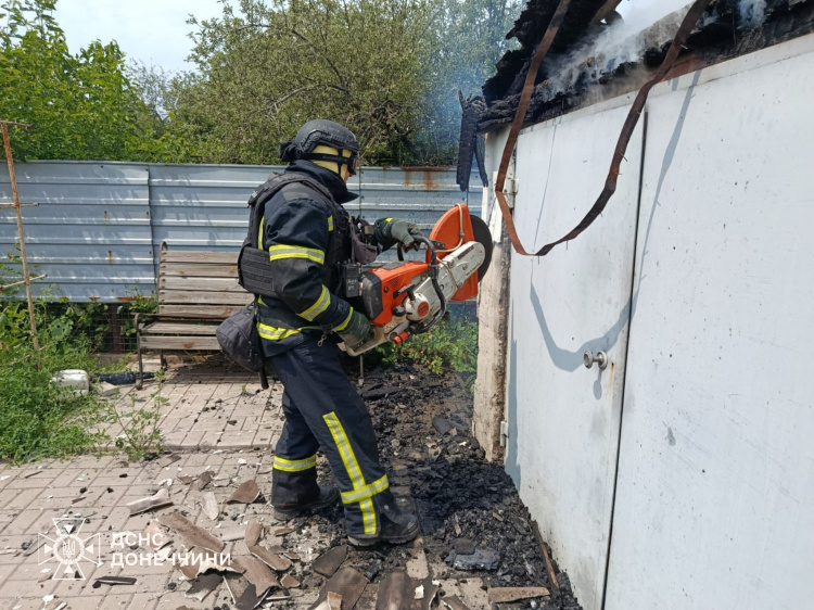 Мирноградська громада під обстрілами: ворог вдарив БПЛА по селу Красний Лиман