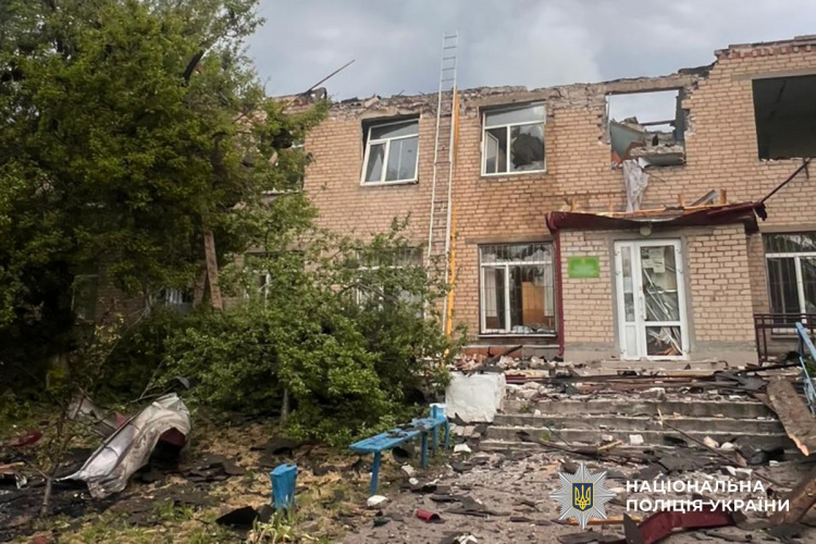 Росіяни за добу обстріляли 18 населених пунктів Донеччини, вбили одного та поранили двох мирних жителів