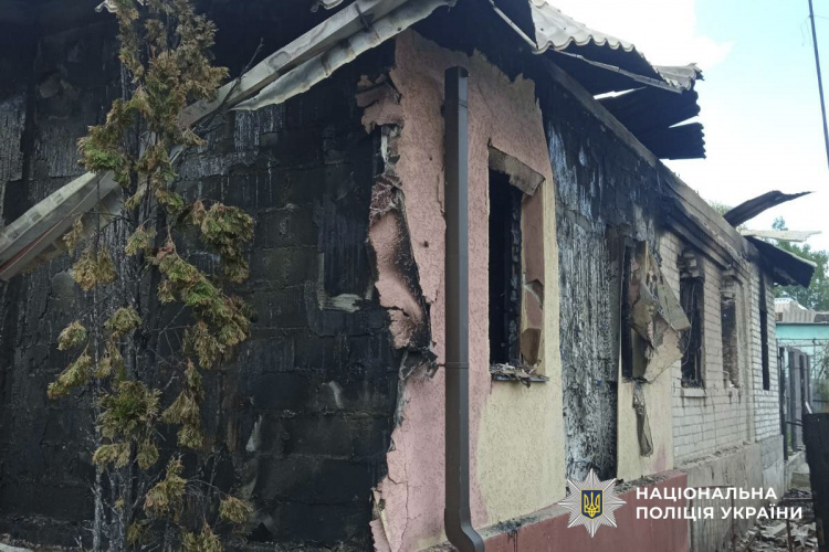 Одна людина загинула, четверо зазнали поранень на Донеччині внаслідок обстрілів 12 травня