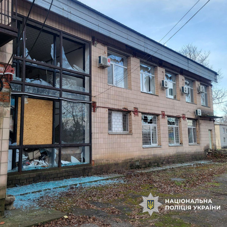 3 загиблих і 16 поранених за 8 грудня: поліція Донеччини задокументувала наслідки російських атак